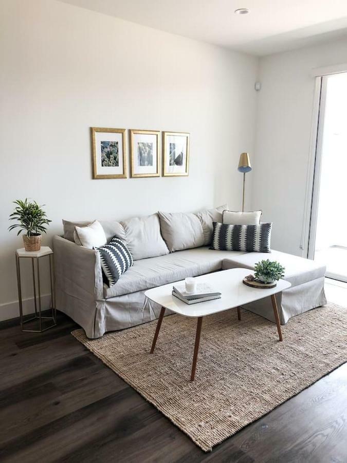 Modern & Chic Luxury Apartment *