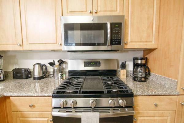 Lovely Venice Getaway - Two Bedroom * Los Angeles