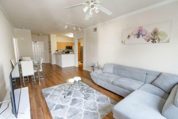 Lovely Venice Getaway - Two Bedroom Los Angeles