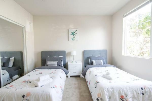 Lovely Venice Getaway - Two Bedroom *