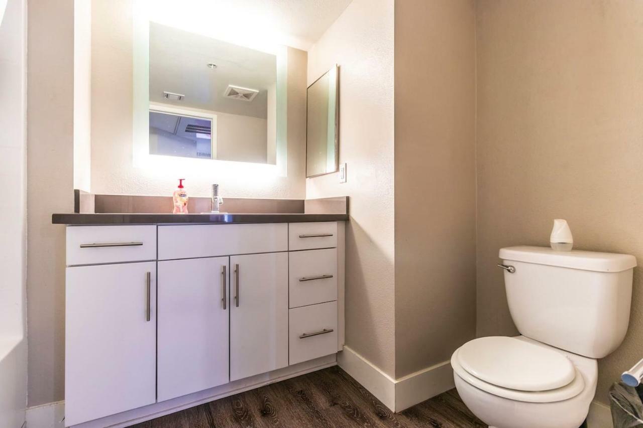 New 3bd In Venice, Two Steps From The Beach! *