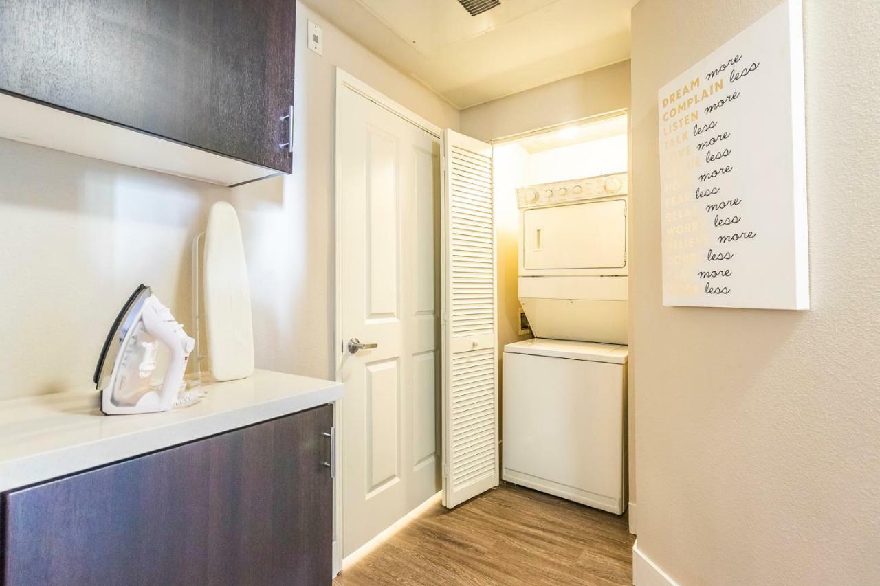 Apartment New 3bd In Venice, Two Steps From The Beach! *
