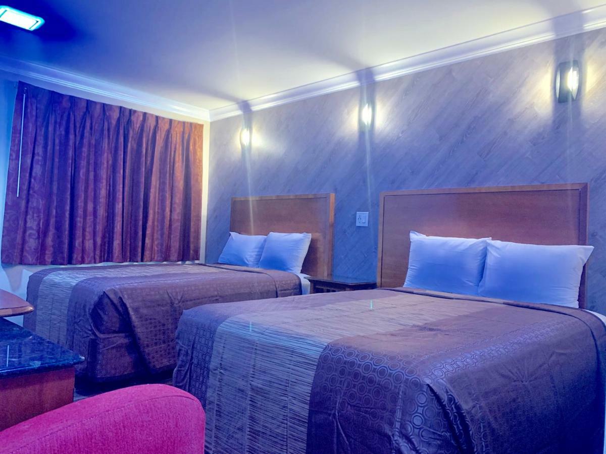 Hotel Mesa Los Angeles