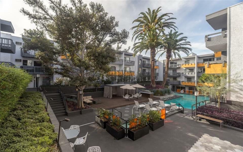 Luxury In Downtown * Los Angeles
