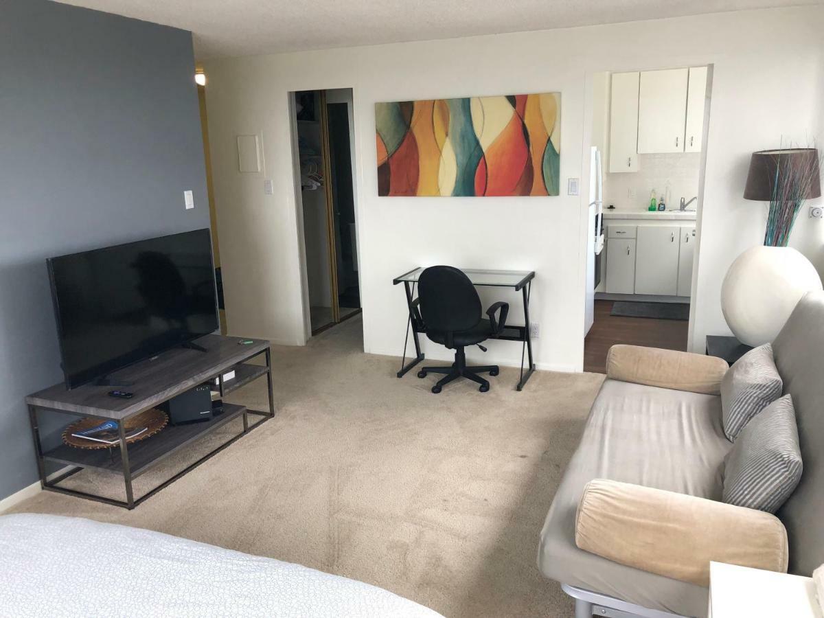 Apartment Barrington Plaza Los Angeles