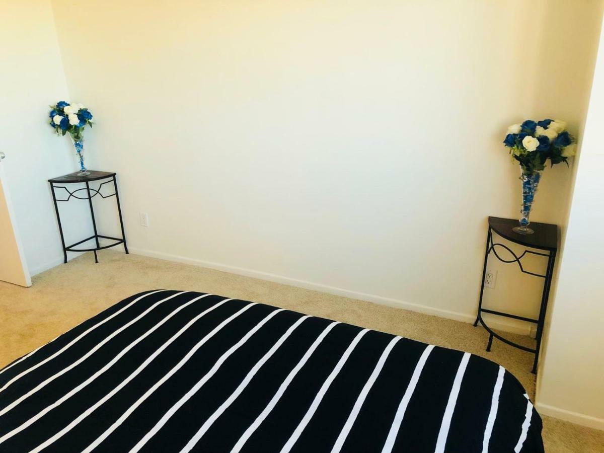 Barrington Plaza Apartment *