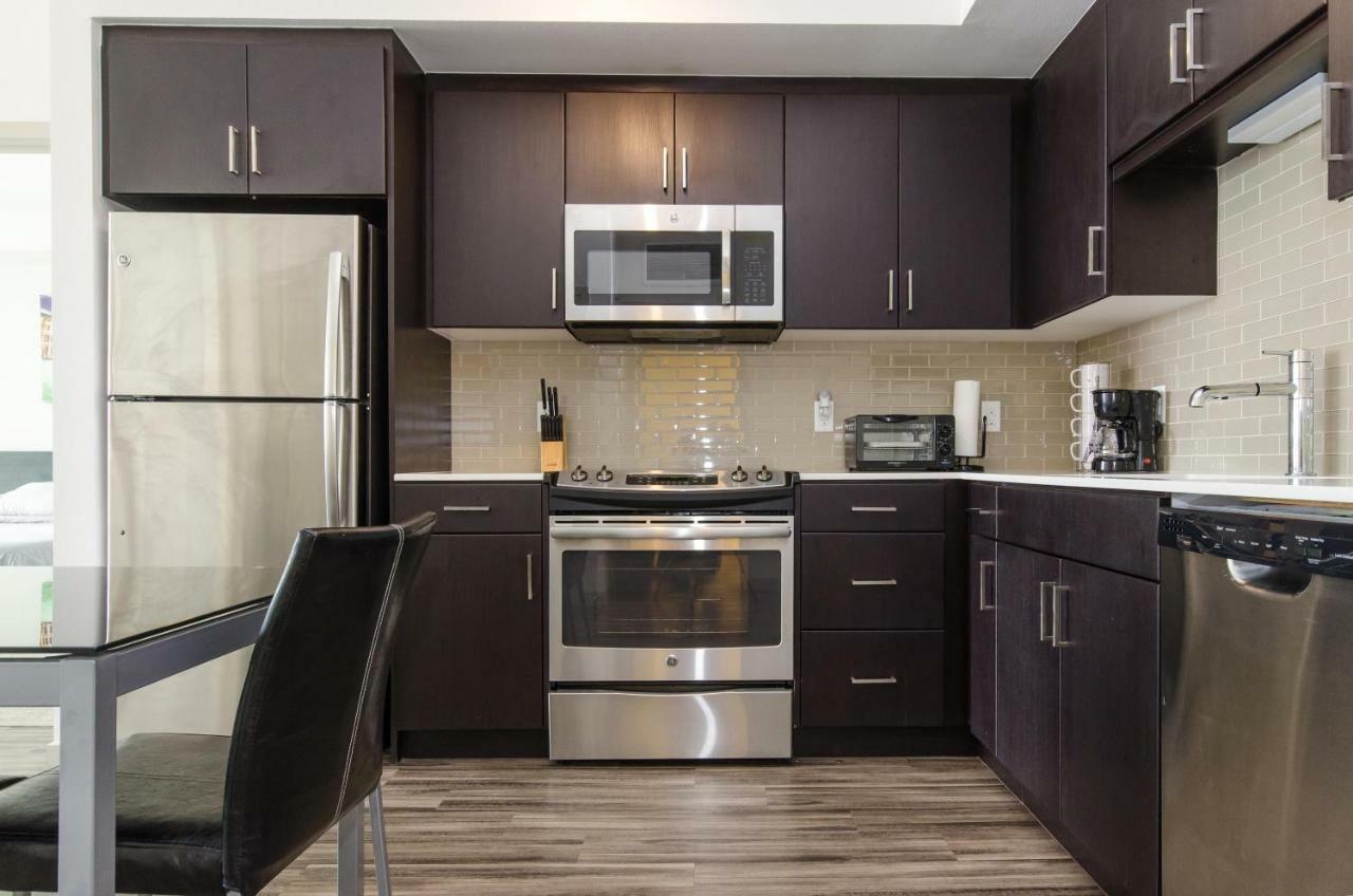 Living The La Dream 2 Bed 2 Bath * Los Angeles