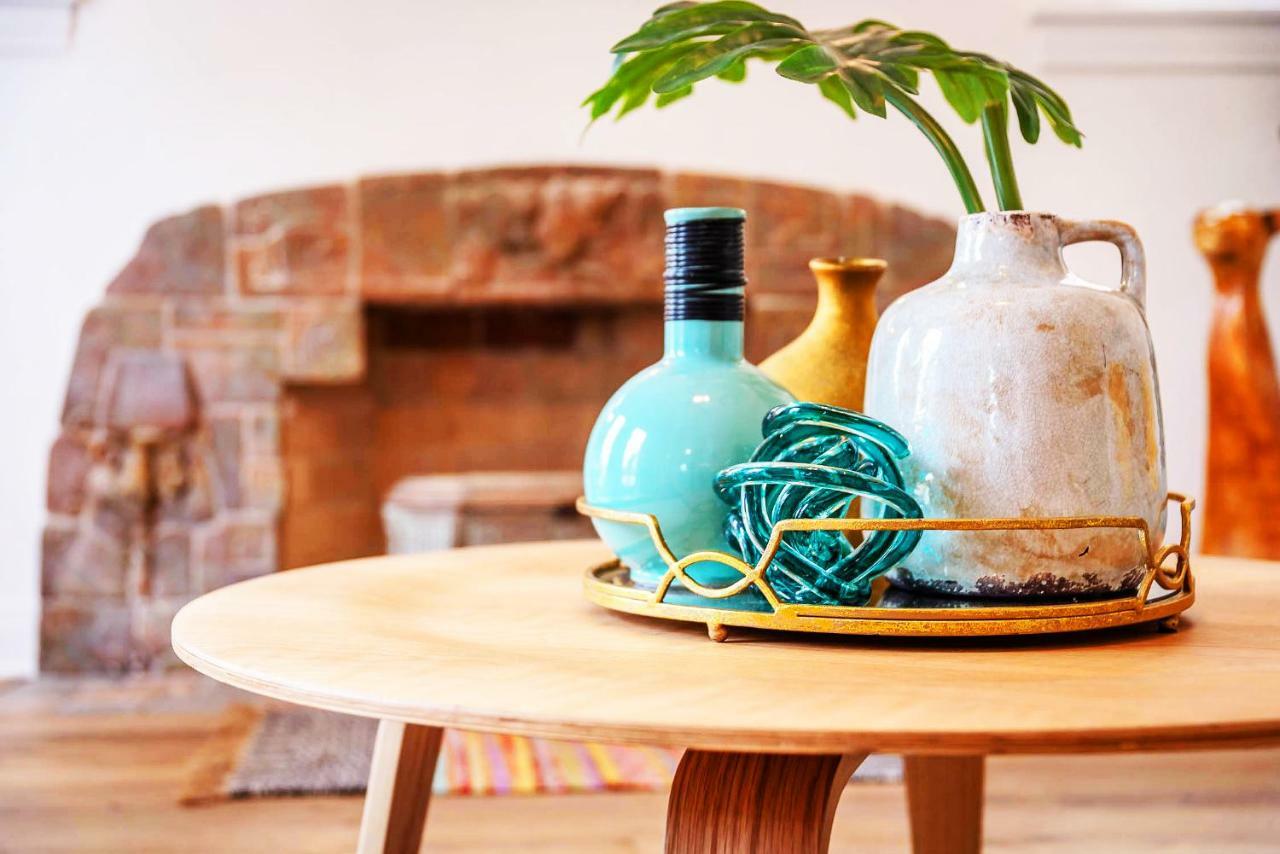 Casa de férias Charming Spanish Mid-century Gem Near Lax/beaches
