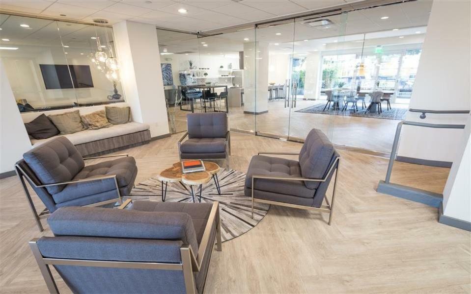 Luxury In Downtown *
