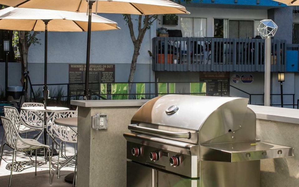Luxury In Downtown Los Angeles