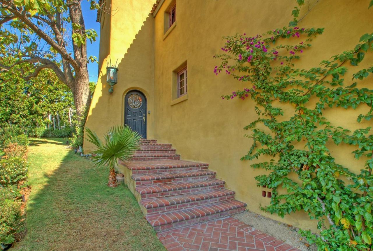 Guest house The Sophia Los Angeles