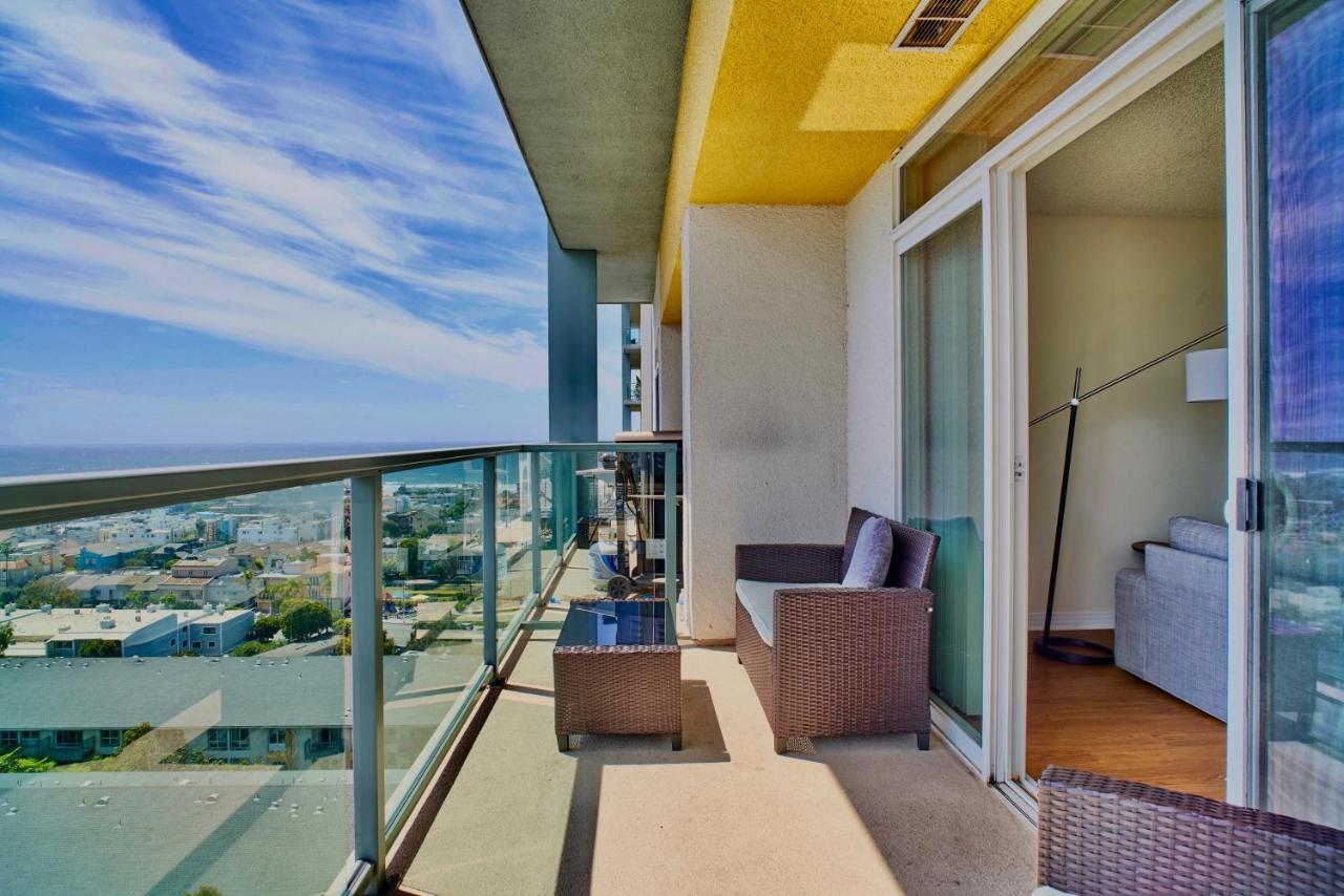 Seabreeze Penthouse Style With Astonishing View Los Angeles