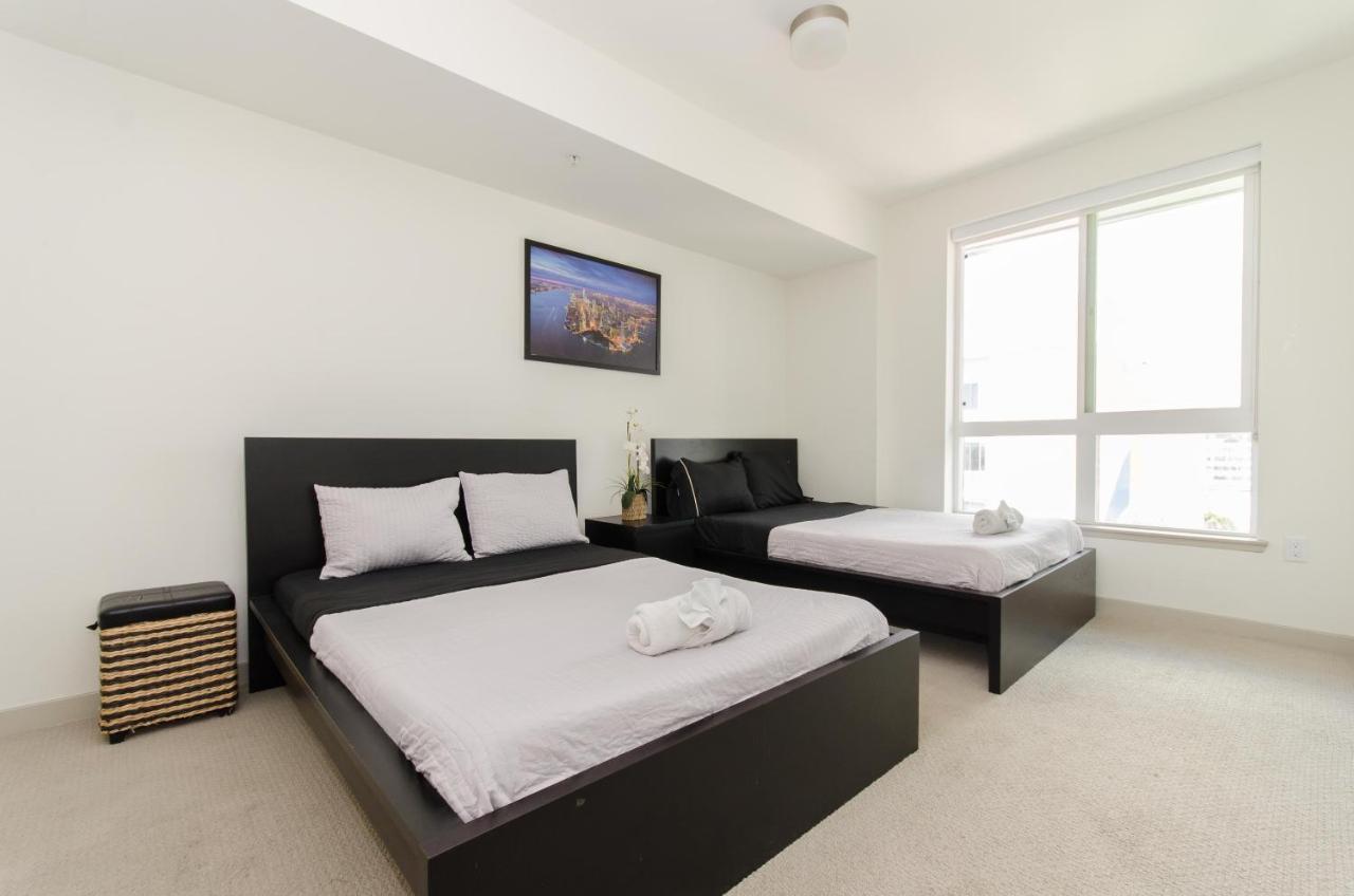 Living The La Dream 2 Bed 2 Bath Los Angeles