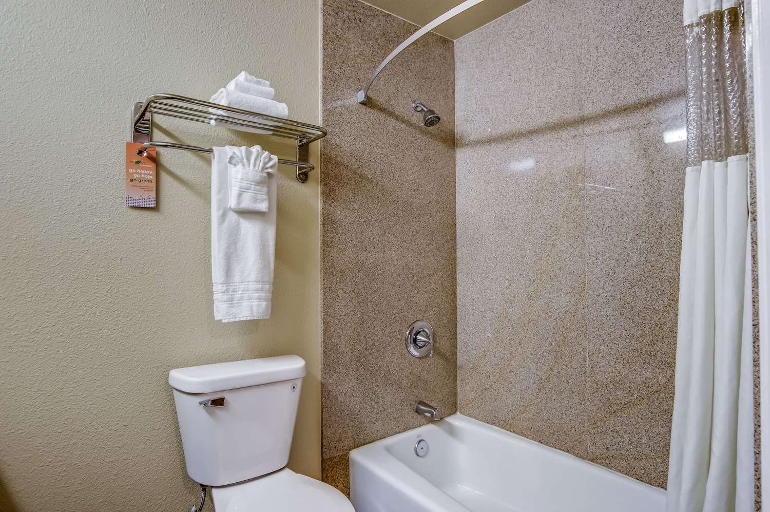 Hotel Howard Johnson By Wyndham Reseda &