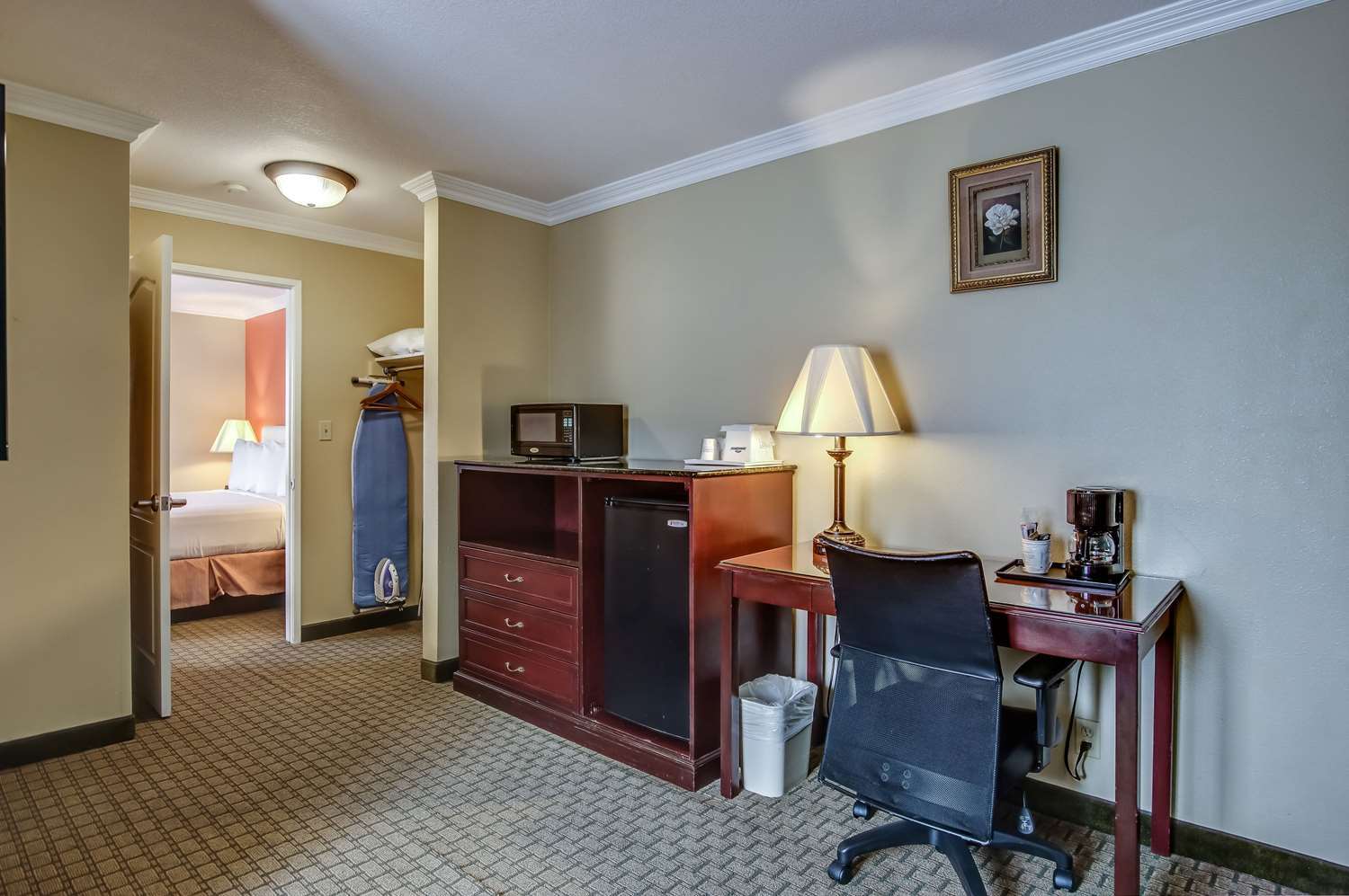 Hotel Howard Johnson By Wyndham Reseda & Los Angeles