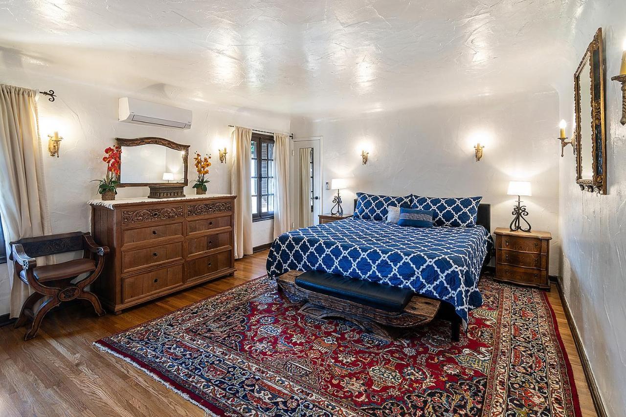 Villa Prime Location Three Bedroom Beautiful Los Angeles