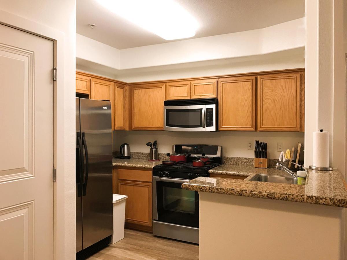 Low Price & Pool Open Walk To Ucla Free Parking B1 * Los Angeles