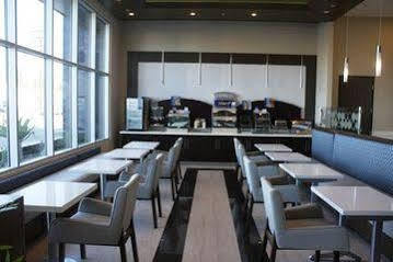 Hotel Express North Hollywood - Burbank Area By Ihg Los Angeles