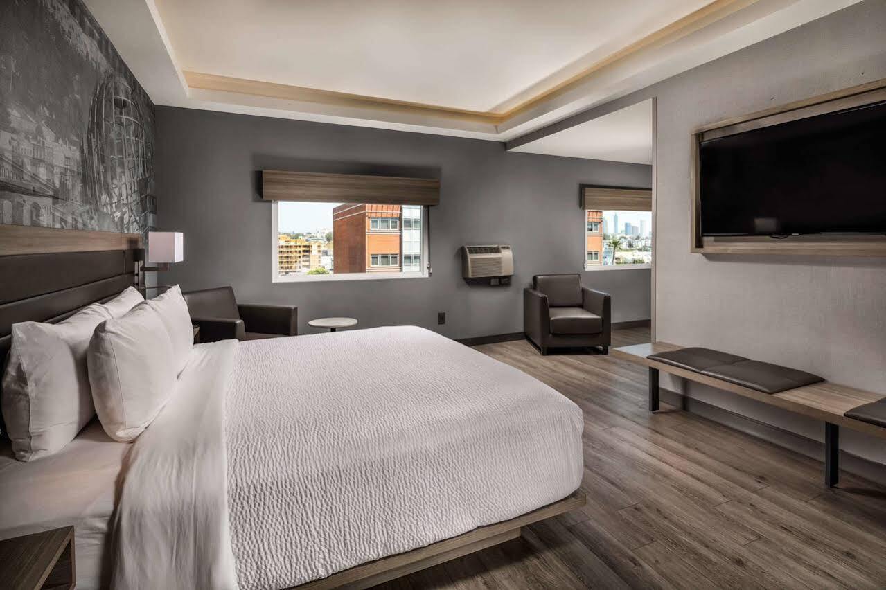 Comfort Near Universal Hollywood Hotel Los Angeles