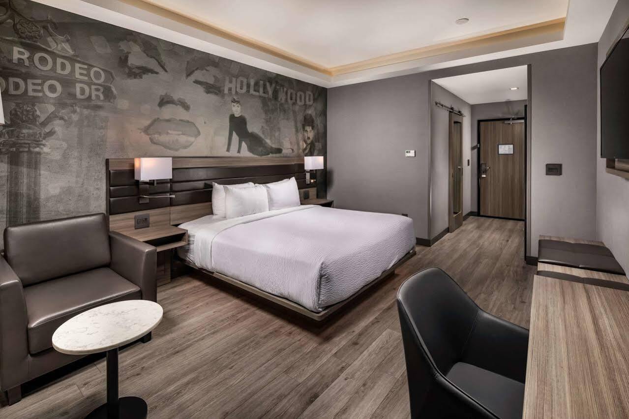 Comfort Near Universal Hollywood