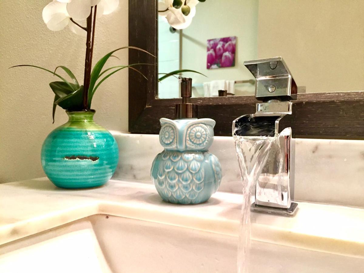 Luxury Style 1br + Parking, Pool, Gym