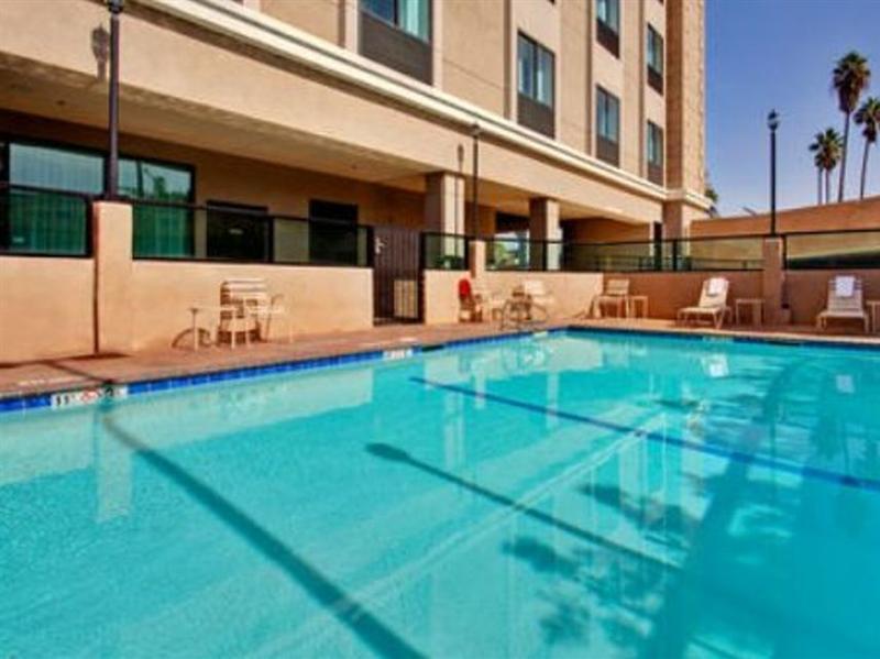 Express Angeles Lax Airport By Ihg Hotel