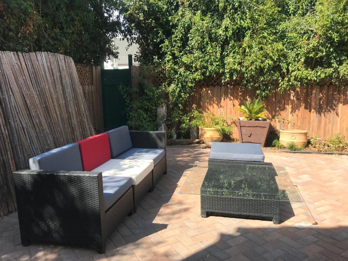 Prime Location Three Bedroom Beautiful *