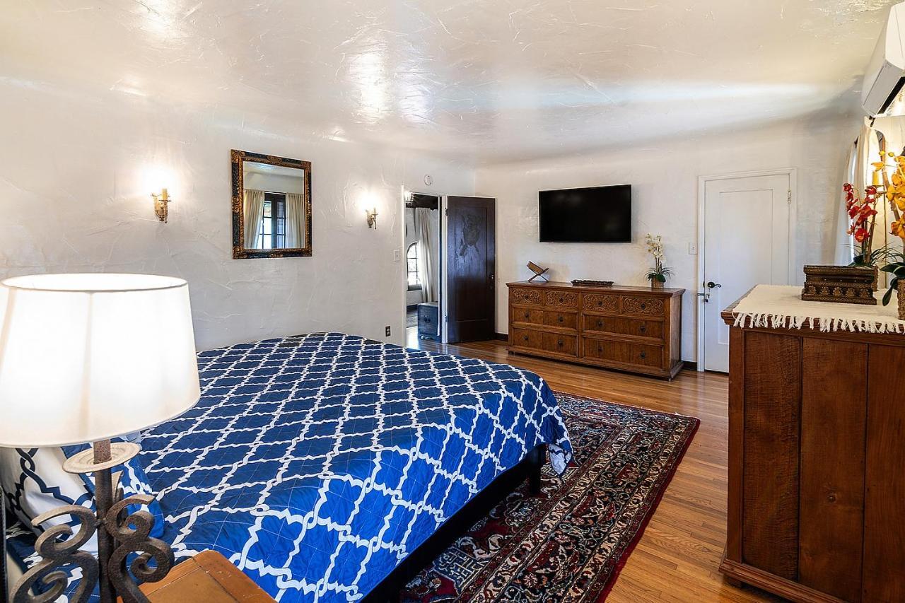 Prime Location Three Bedroom Beautiful Villa