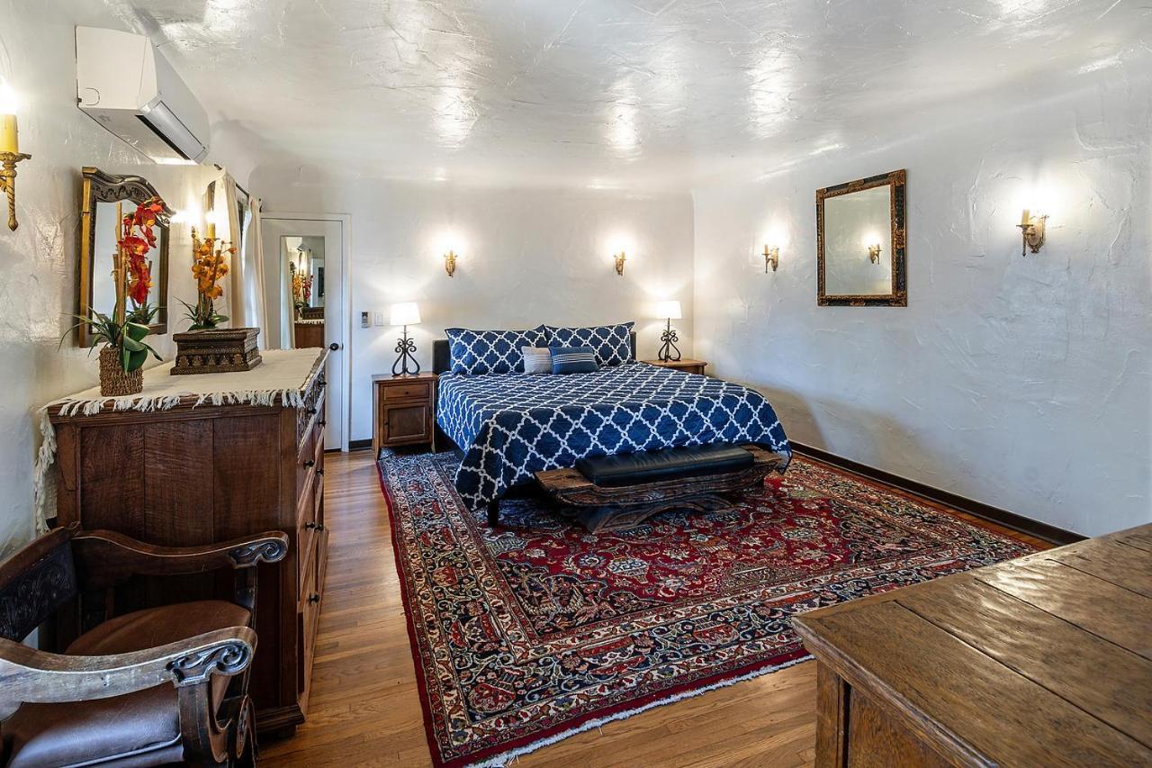 Prime Location Three Bedroom Beautiful *