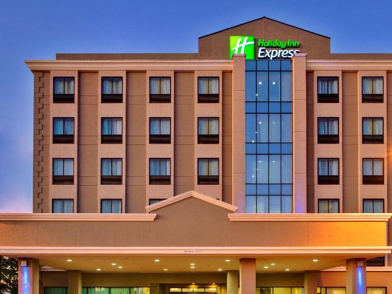Hotel Express Angeles Lax Airport By Ihg 3*