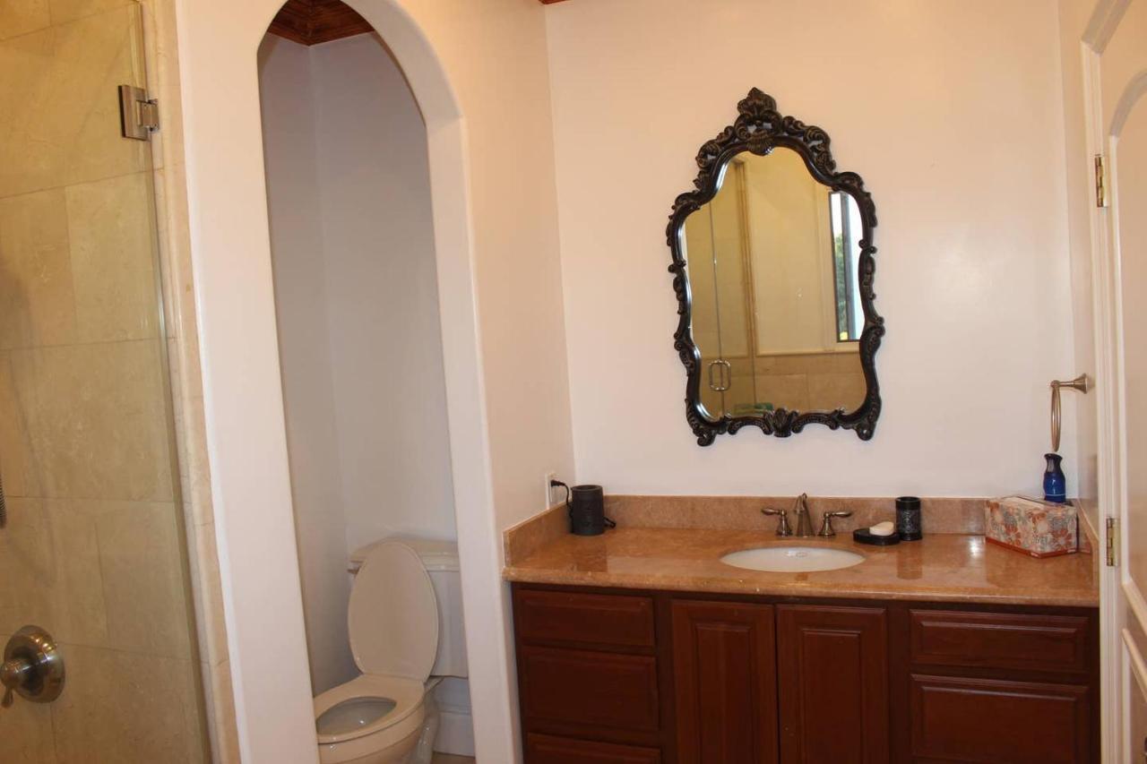 Luxurious 3 Bd In Culver With Pool &hot Apartment