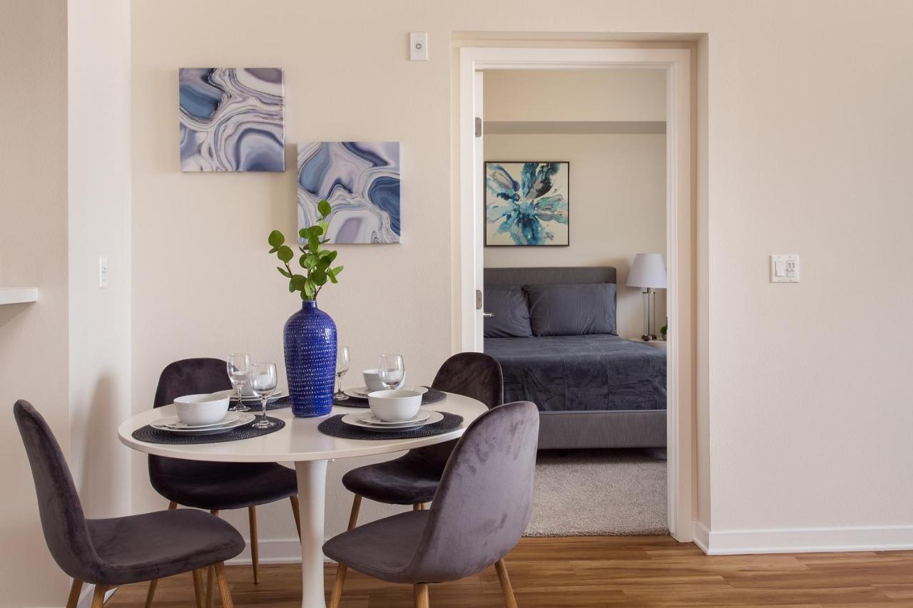 La Premium Suites