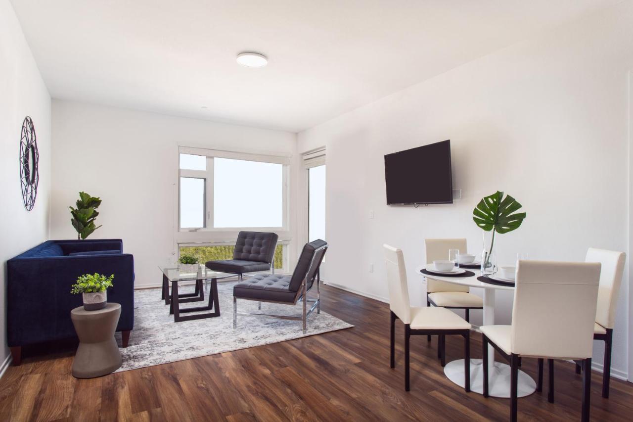 La Premium Suites