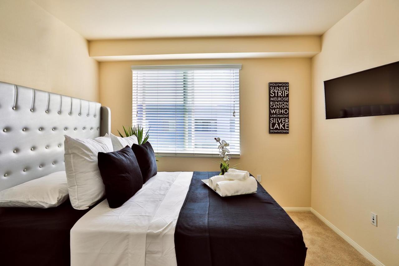 La Premium Suites Aparthotel