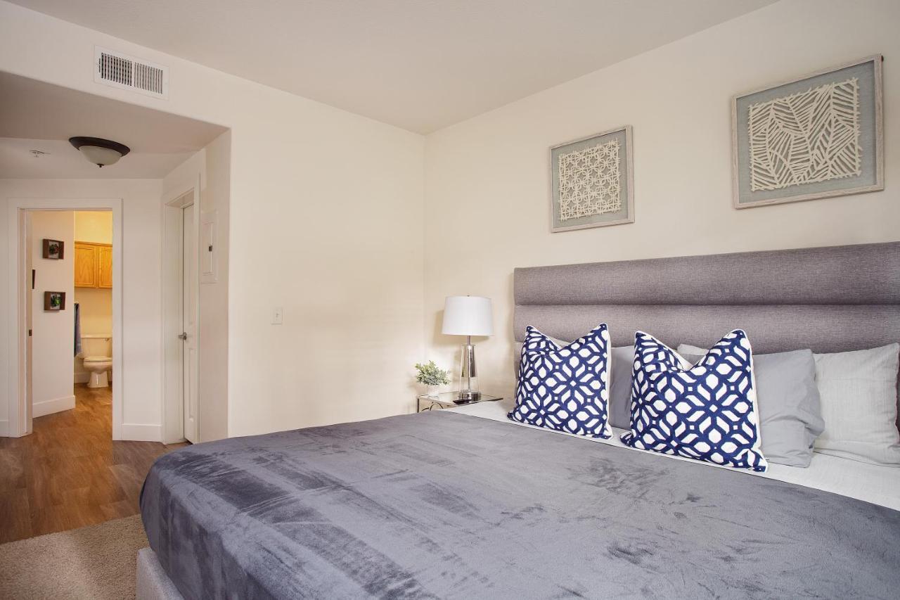 La Premium Suites