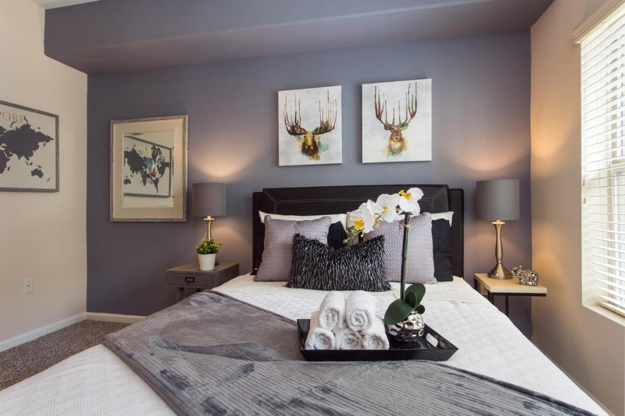 La Premium Suites Aparthotel