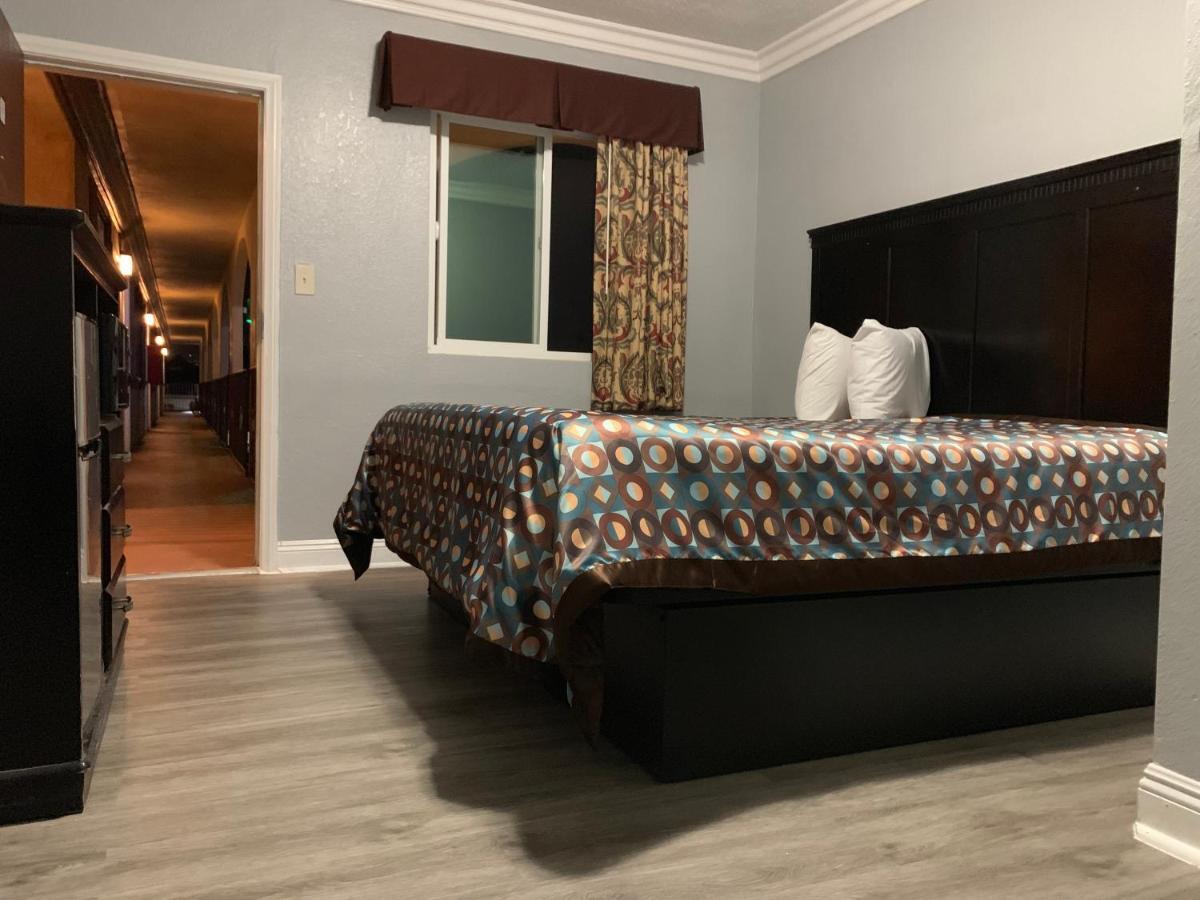 Motel New Bay 2*
