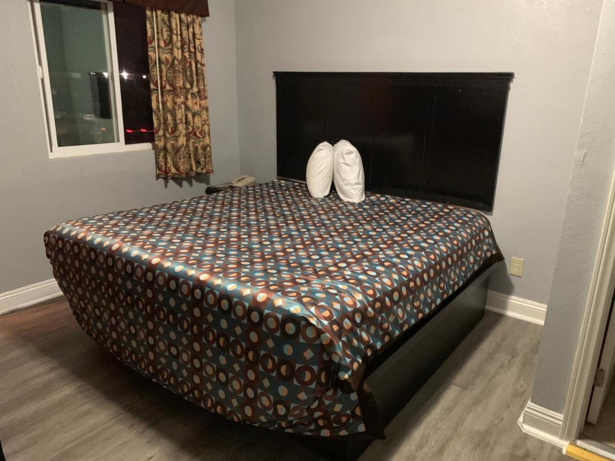 Motel New Bay 2*