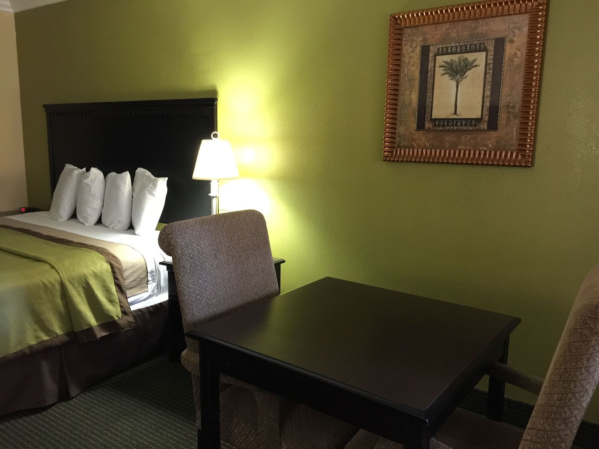 Travelodge By Wyndham Chatsworth