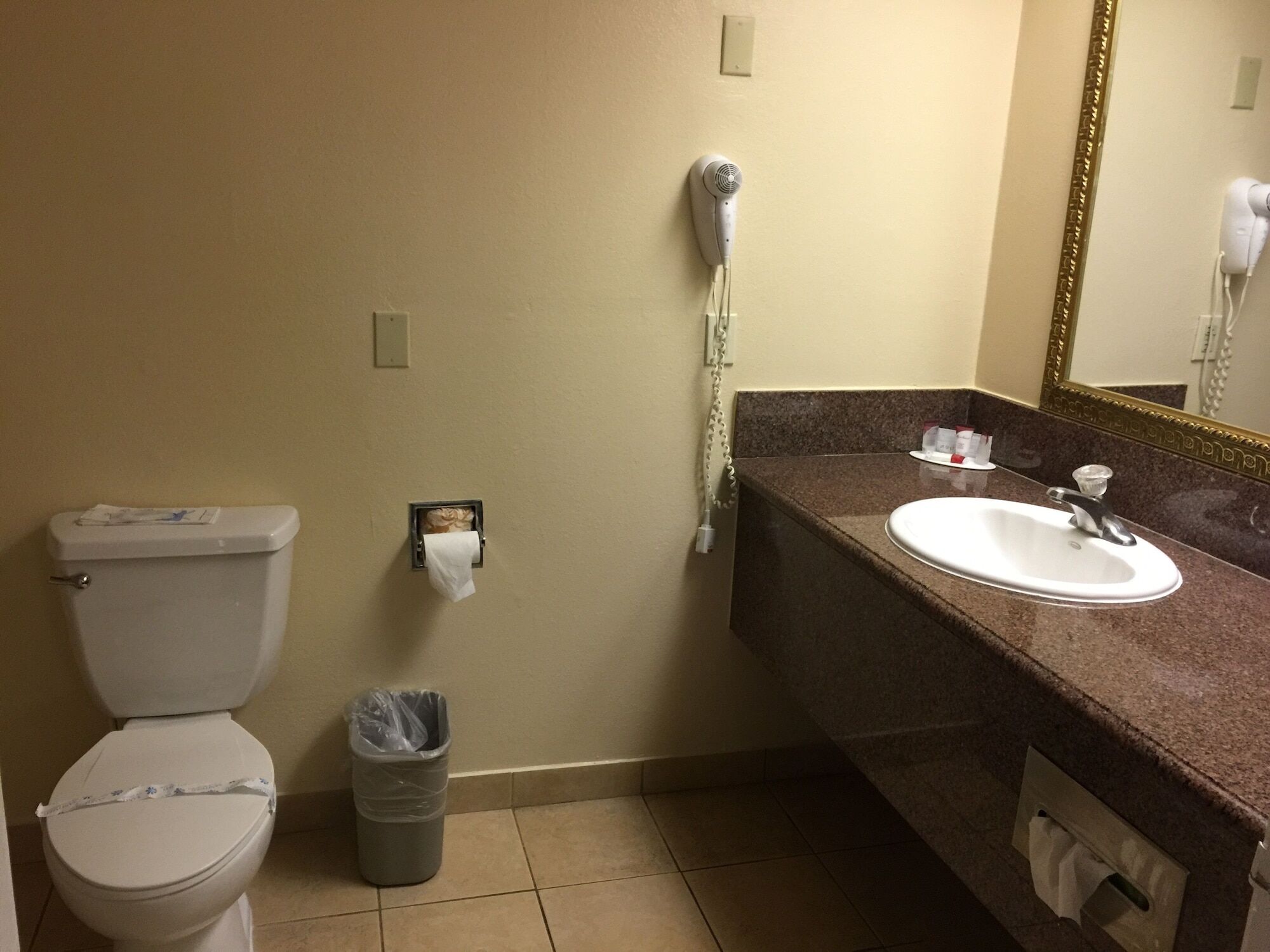 Hotel Travelodge By Wyndham Chatsworth 2*