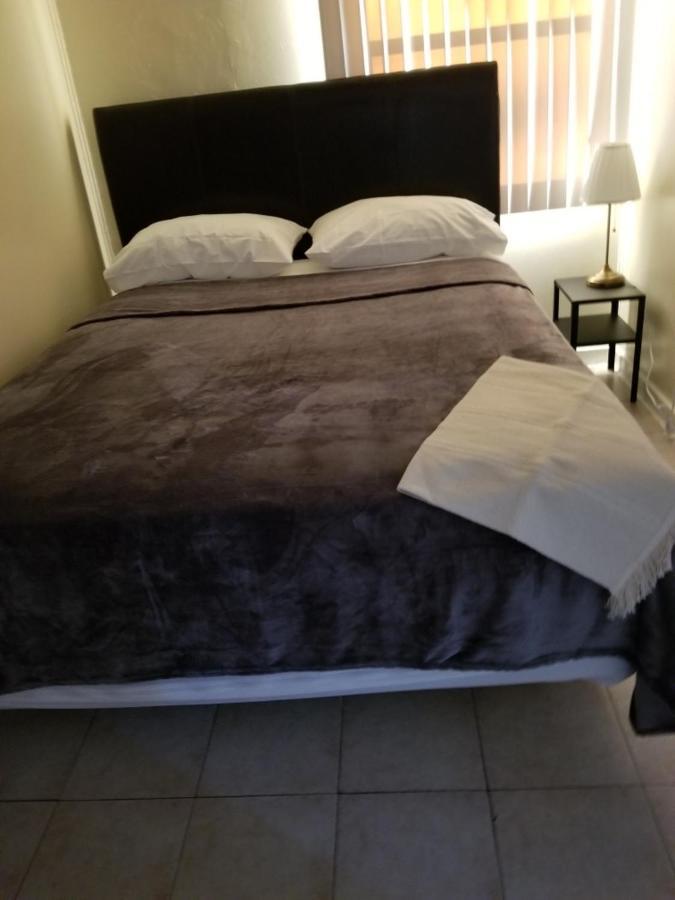 Hostel Pads On Pasadena Ave
