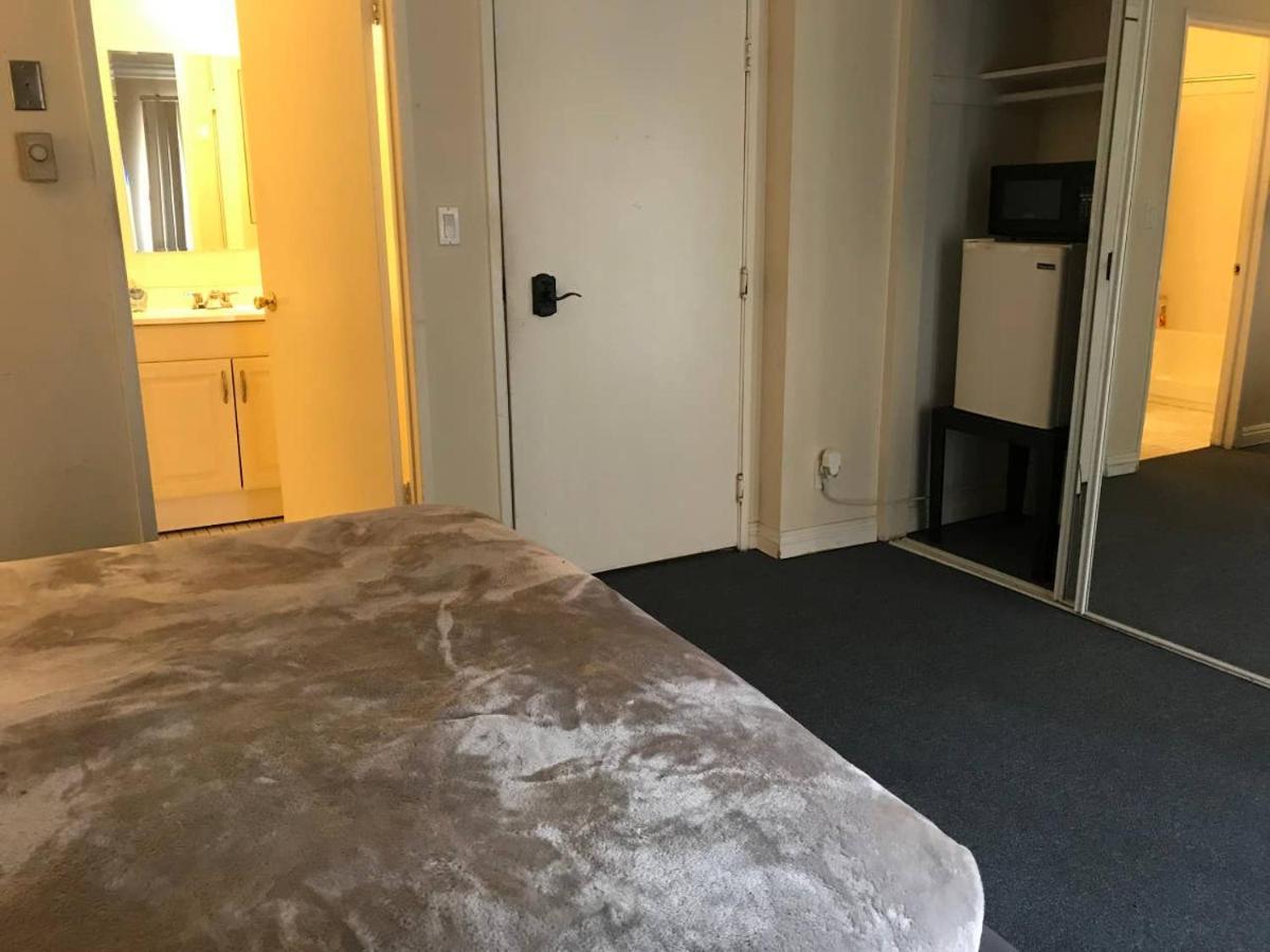 Budget Beverly Hills Suites *