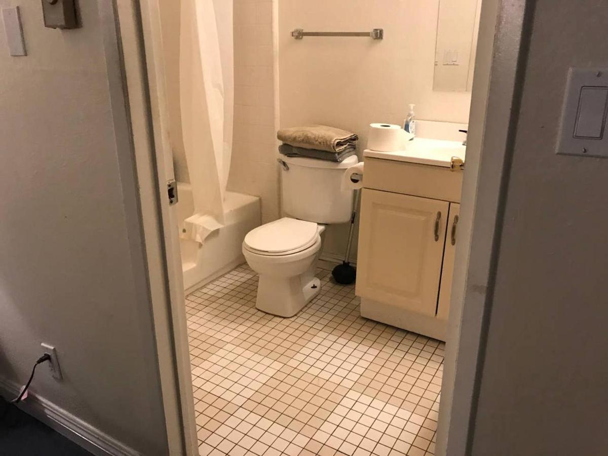 Budget Beverly Hills Suites *