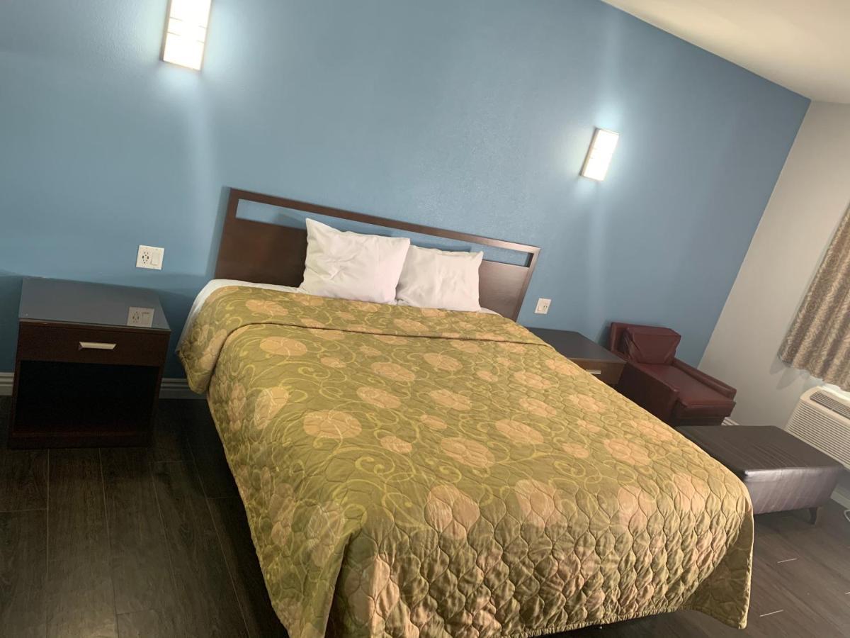 Crescent Motel Los Angeles