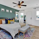 Charming Spanish Mid-Century Gem Near Lax/Beaches