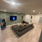 Stay In West La