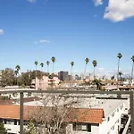 Brentwood 2Br W Gym Rooftop Wd Nr Wf Shops Lax-620