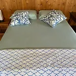 Pacific Palisades Private Entrance Guest Room