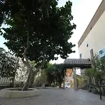 Trylon Hotel - Hollywood