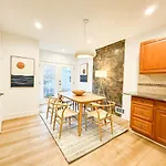 Beverly Hills-Neighboring 2-Br Home - Doh1-Ww